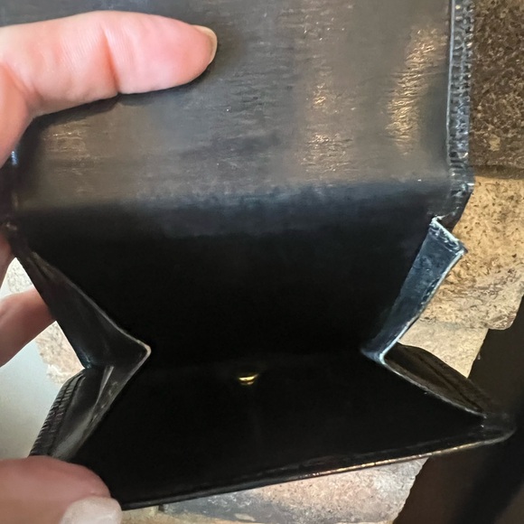 Louis Vuitton Black Epi Leather Trifold Wallet - Picture 3 of 16